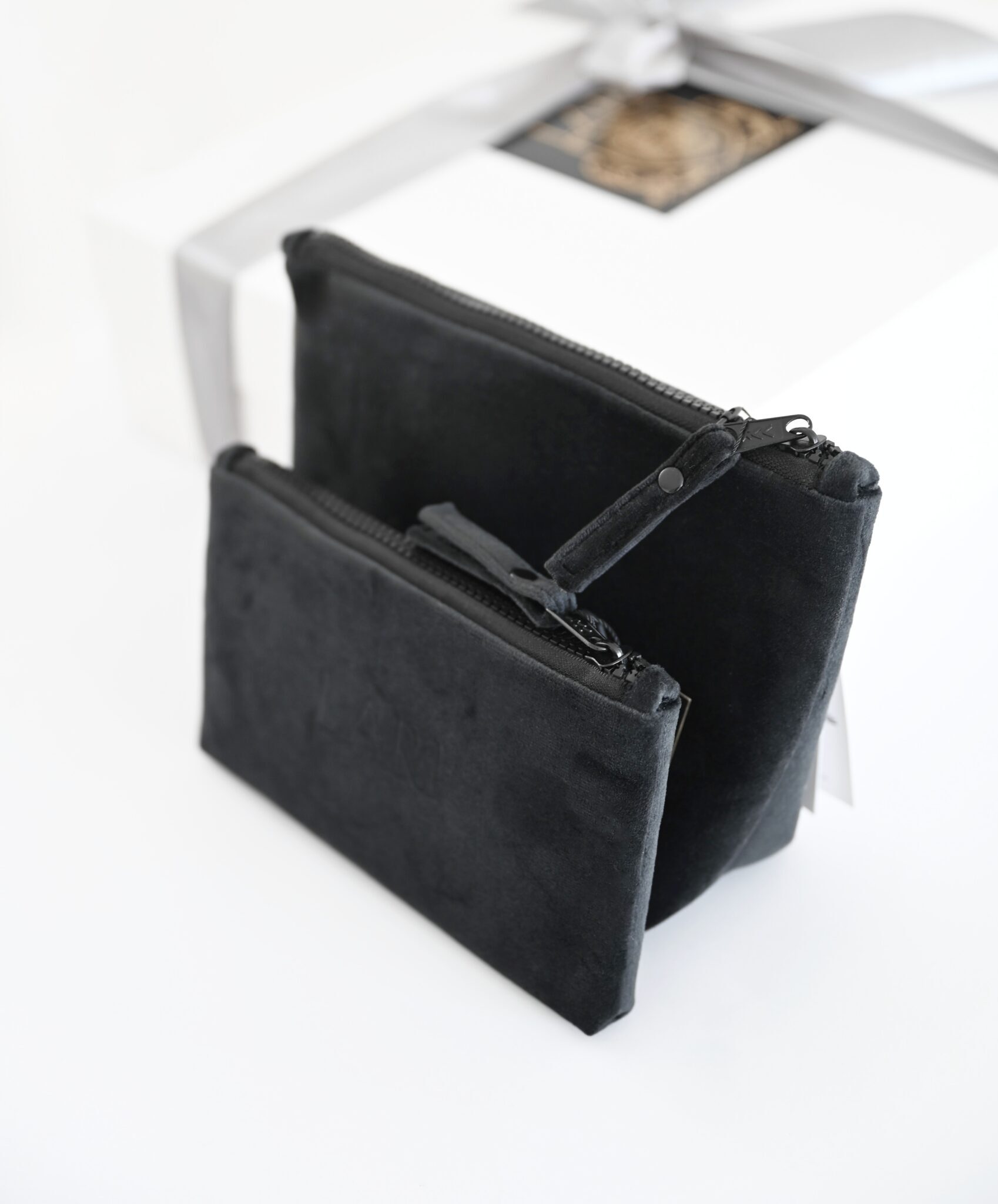 Rinkinys kosmetinė ir piniginė Rinkinys kosmetinė ir piniginė