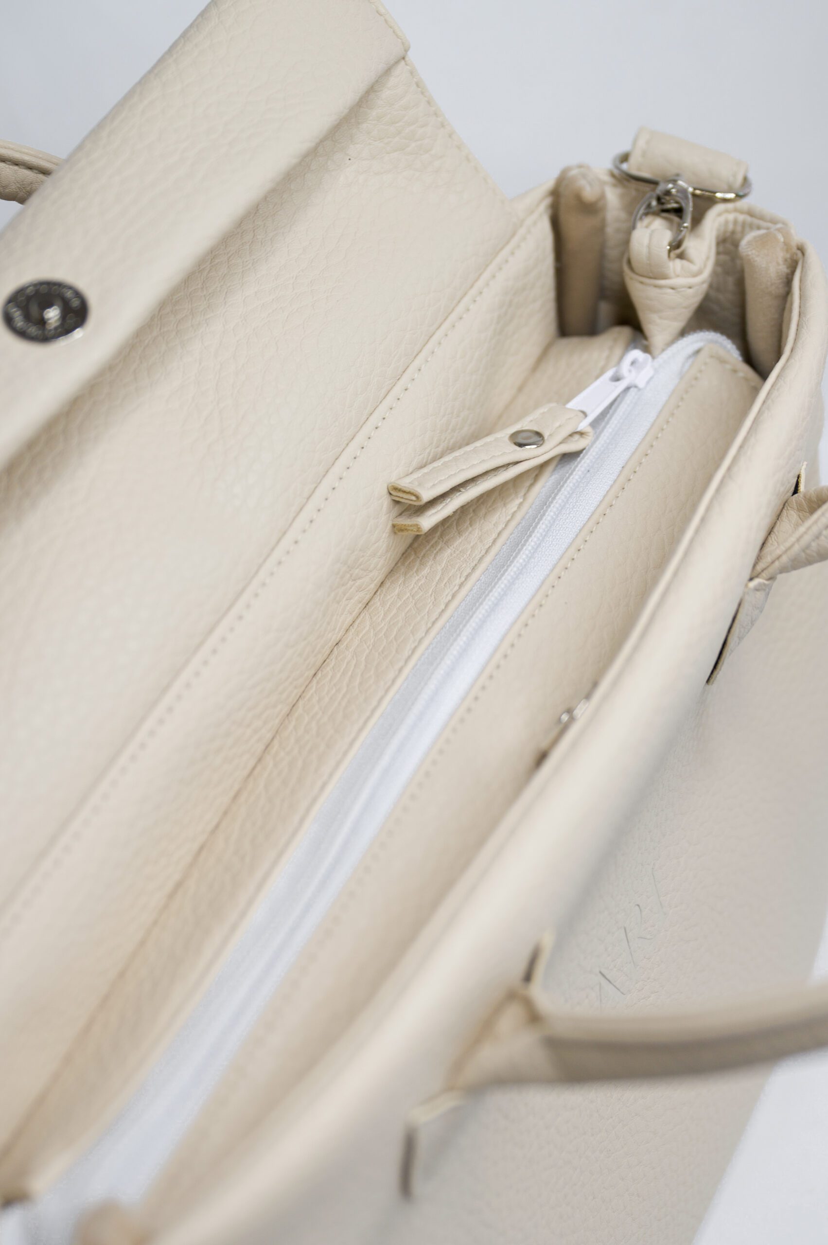 Rankinė „Laimės ministrė“ Rankinė „Laimės ministrė“ - Image 14