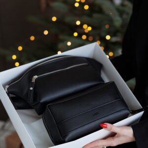 Vyriškas rinkinys (rankinė ir kosmetinė)